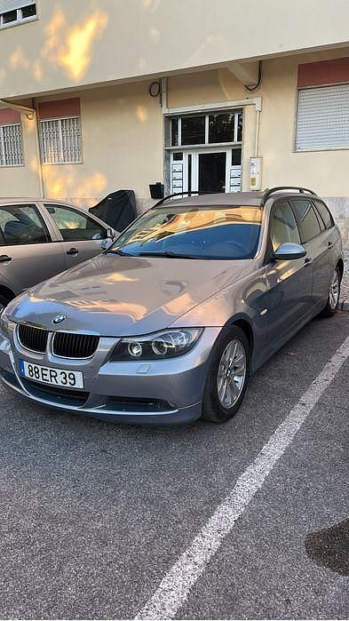 Usado 2007 BMW 320 Sedan | € 6.000 (Super Preço) - Imagem 1/2