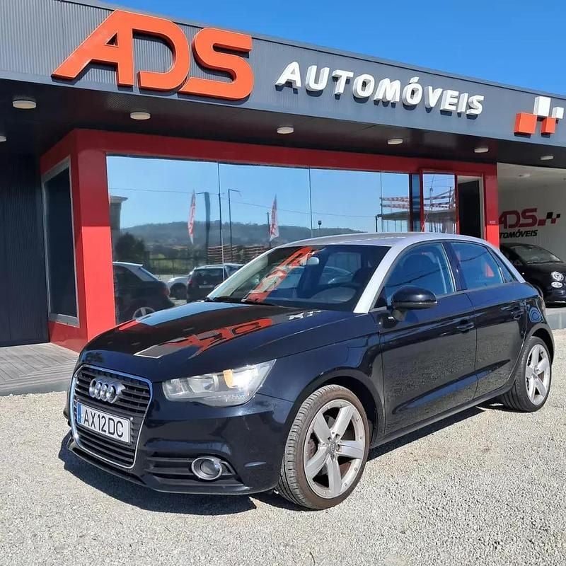 Preto Usado 2012 Audi A1 Sportback Attraction Citadino | € 12.650 (Preço justo) - Imagem 1/4