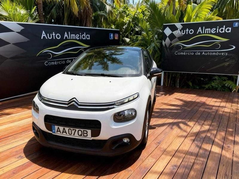 Usado Citroën C3 Feel 75 HP (55 kW) 2017 Branco