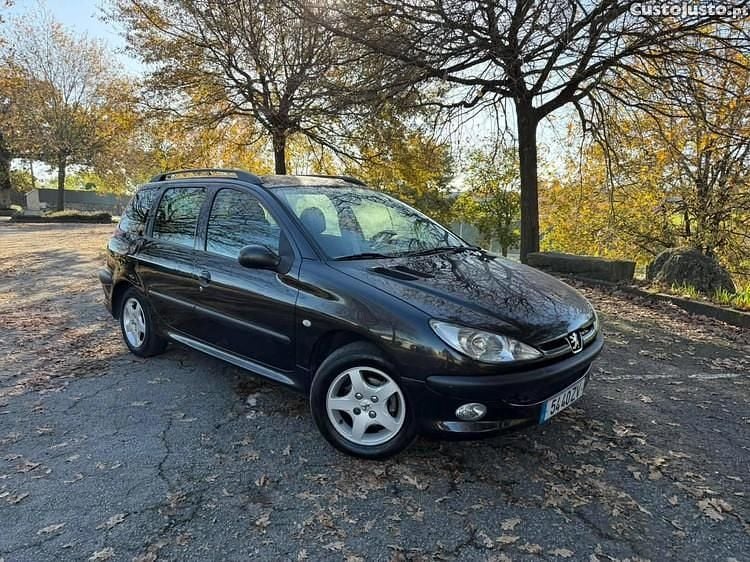 Preto Usado 2005 Peugeot 206 Carrinha | € 2.990 (Preço justo) - Imagem 1/1