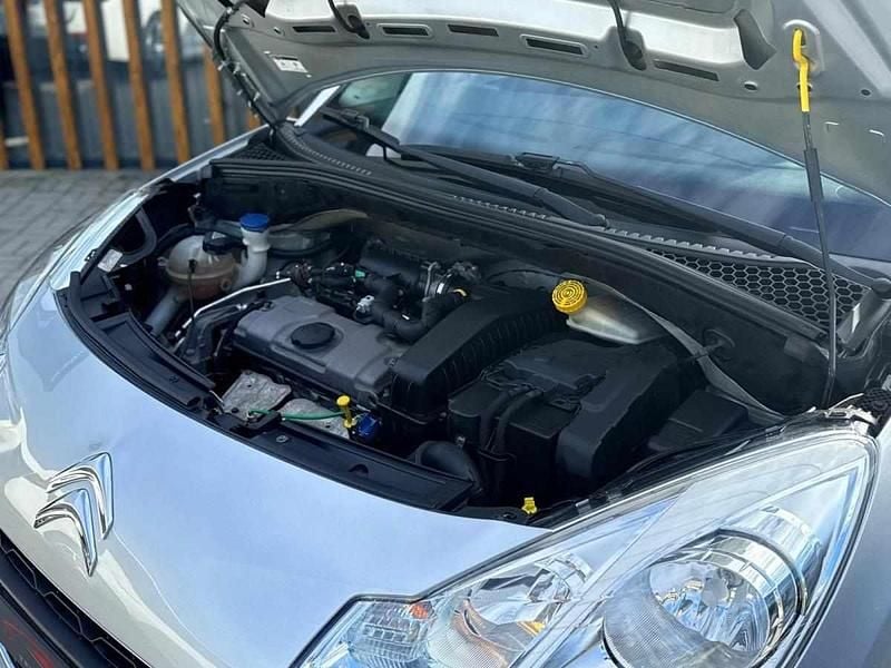 Usado Citroën C3 60 HP (44 kW) 2012 Cinzento Citadino