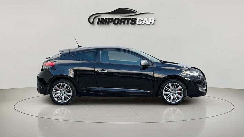 Usado Renault Mégane III 110 HP (80 kW) 2013 Preto Coupé