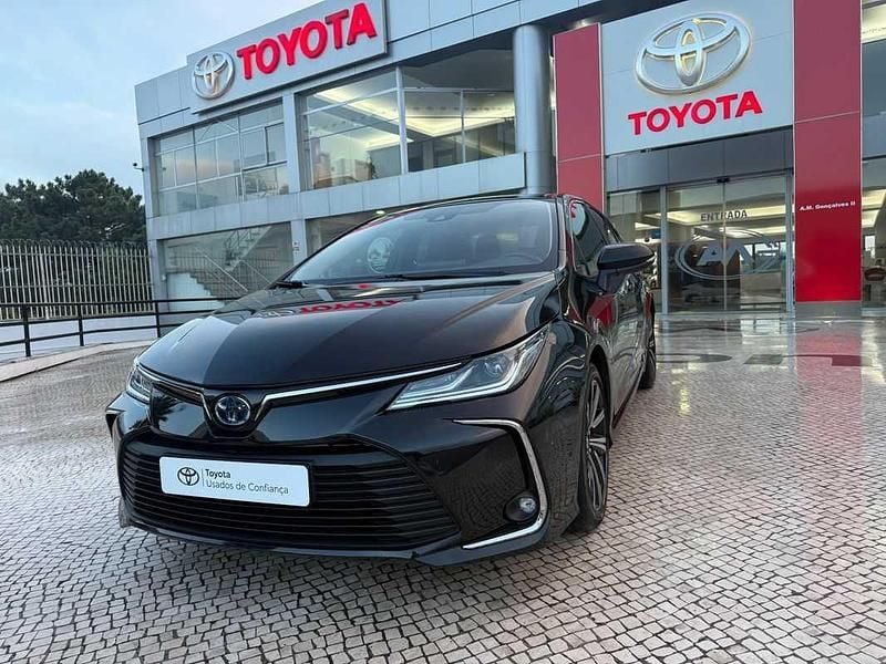 Preto Usado 2022 Toyota Corolla Sedan | € 25.500 (Preço justo) - Imagem 1/4