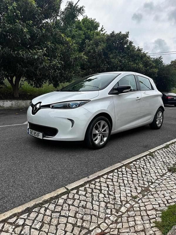 Usado Renault Zoe 67 kW (92 HP) 2019 Branco Citadino