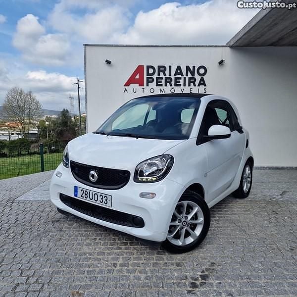 Branco Usado 2018 Smart ForTwo Electric Drive Passion Coupé | € 10.990 (Preço justo) - Imagem 1/1
