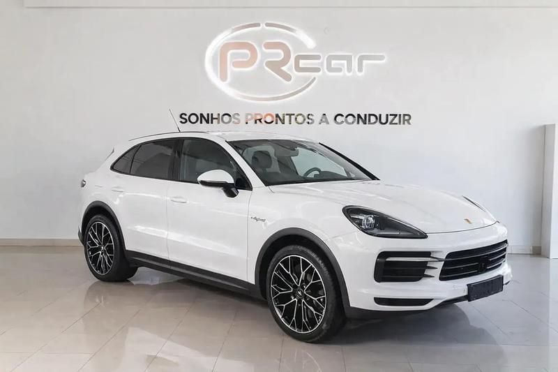 Branco Usado 2021 Porsche Cayenne SUV | € 81.900 (Preço justo) - Imagem 1/1