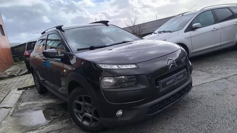 Usado Citroën C4 Cactus 100 HP (73 kW) 2014 Preto Citadino