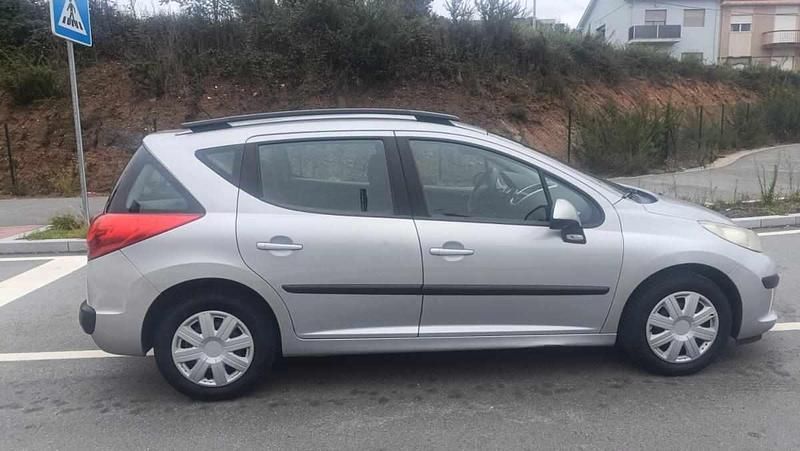 Usado Peugeot 207 95 HP (69 kW) 2007 Cinzento Carrinha