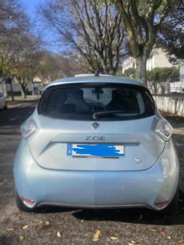 Usado Renault Zoe Zen 64 kW (88 HP) 2014 Azul Citadino