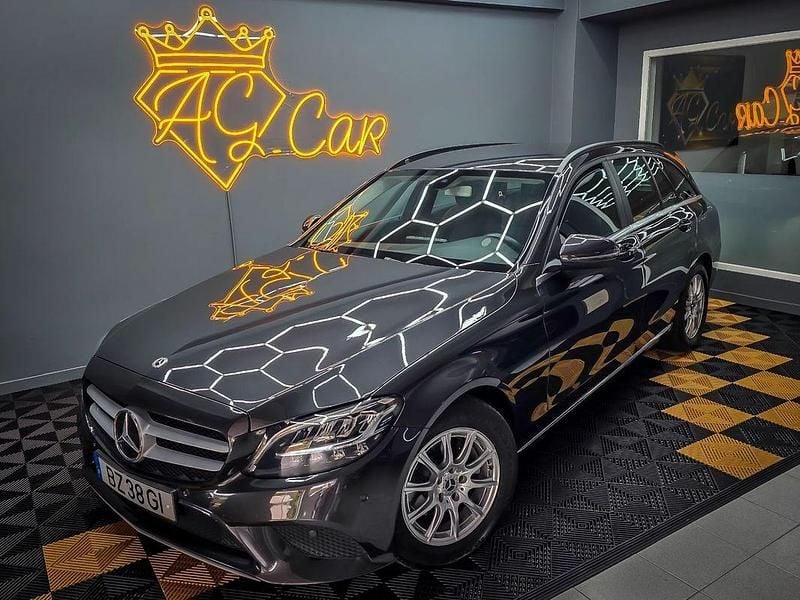 Cinza Usado 2020 Mercedes C180 Carrinha | € 22.990 (Super Preço) - Imagem 1/4