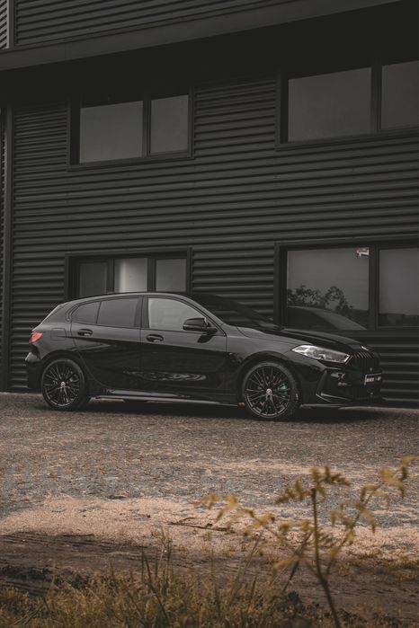 Usado 2021 BMW 120 M Performance Citadino | € 34.750 (Preço justo) - Imagem 1/4