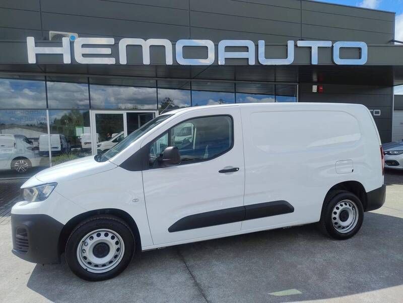 Branco Usado 2021 Peugeot Partner Premium Monovolume | € 15.990 (Preço justo) - Imagem 1/4