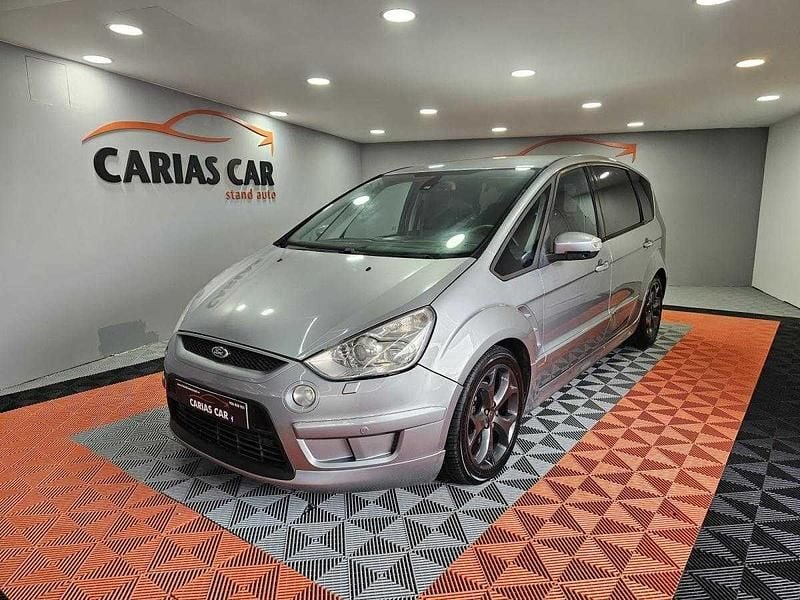 Usado Ford S-MAX Titanium 175 HP (128 kW) 2010 Cinza Monovolume