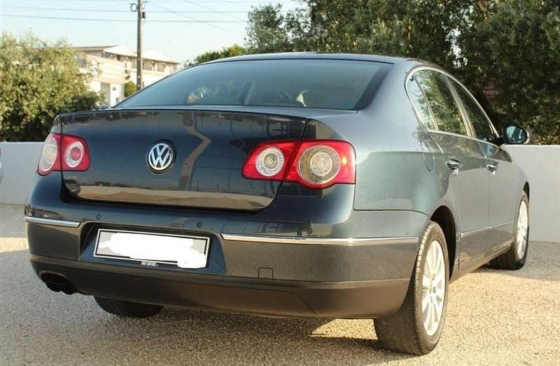 Usado VW Passat 140 HP (102 kW) 2006 Sedan