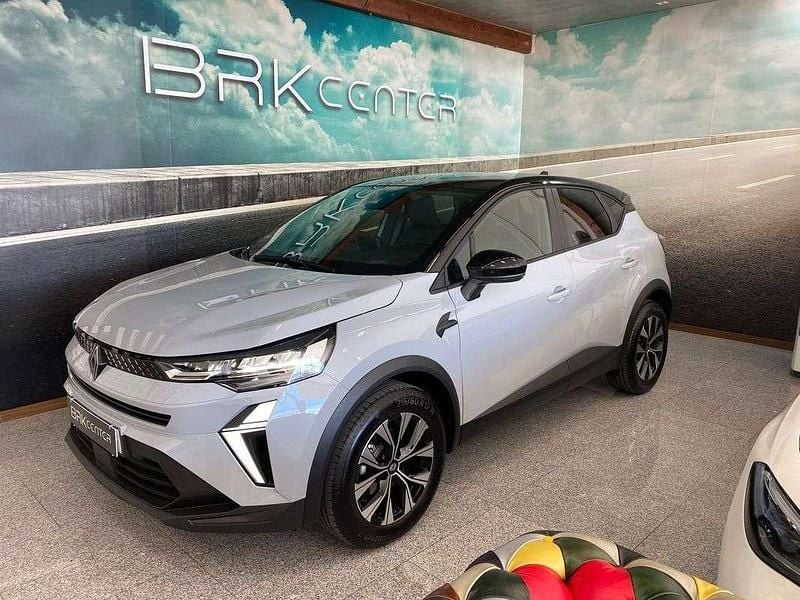 Cinzento Novo 2025 Renault Captur SUV | € 24.990 - Imagem 1/4