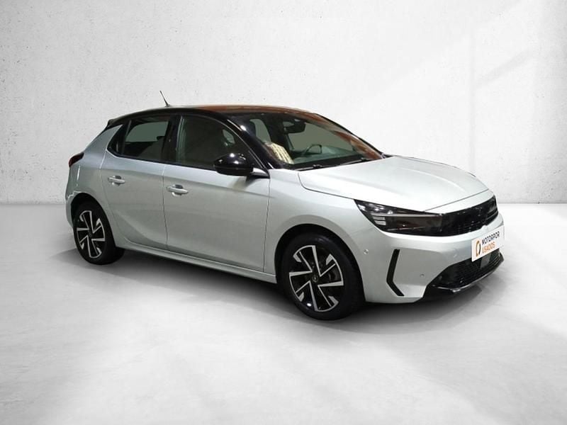 Usado Opel Corsa 100 HP (73 kW) 2024 Preto