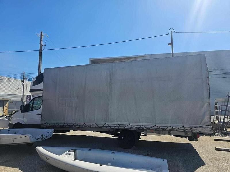 Usado Mercedes Sprinter 163 HP (119 kW) 2018 Branco Van