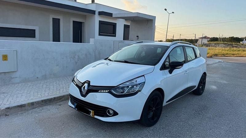 Usado 2015 Renault Clio IV Carrinha | € 6.750 (Preço justo) - Imagem 1/4