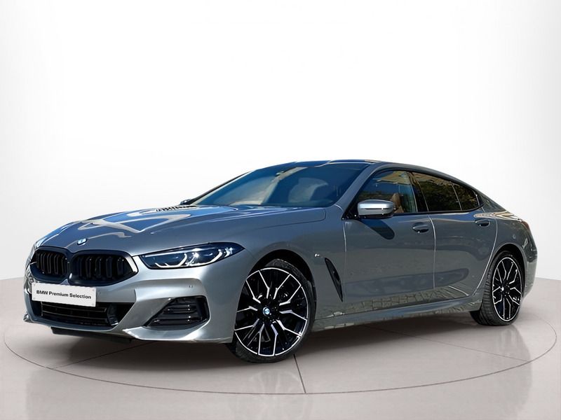 Cinzento Usado 2023 BMW 840 Comfort Edition Coupé | € 99.900 (Caro) - Imagem 1/4