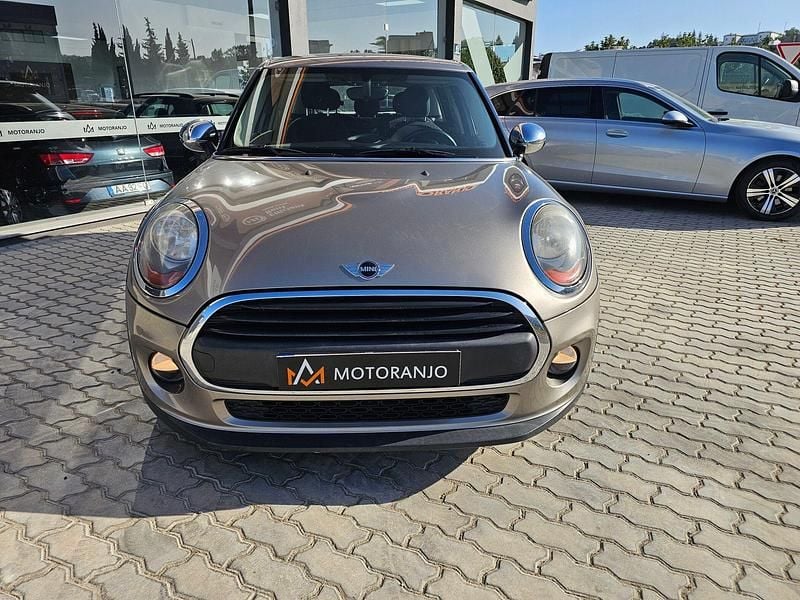 Usado Mini One D 95 HP (69 kW) 2016 Cinza Citadino