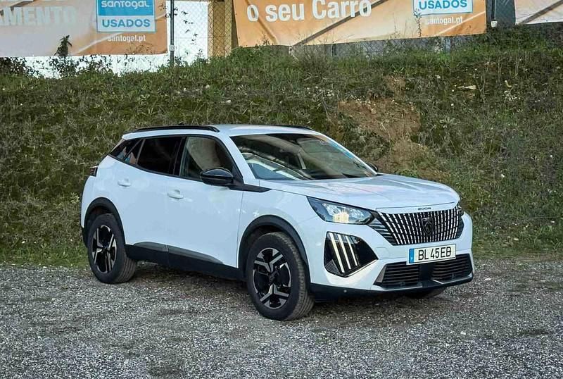 Branco Usado 2024 Peugeot 2008 Allure SUV | € 22.700 (Preço justo) - Imagem 1/4