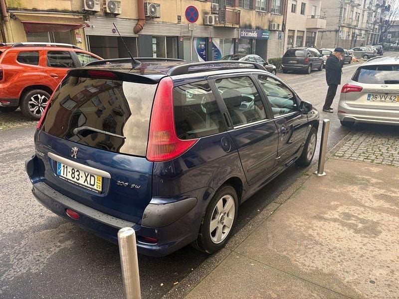 Usado 2004 Peugeot 206 Carrinha | € 1.950 (Preço justo) - Imagem 1/4