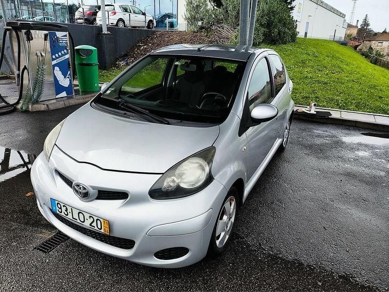 Usado 2011 Toyota Aygo Citadino | € 4.500 (Caro) - Imagem 1/4