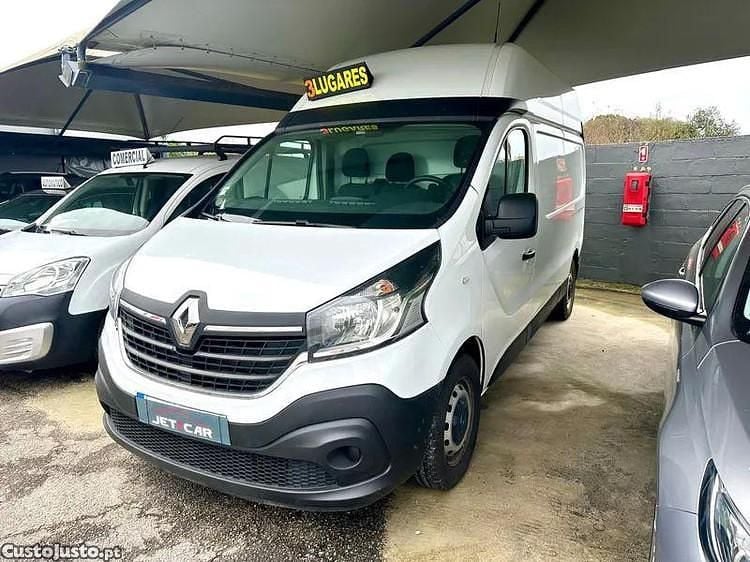 Usado Renault Trafic 145 HP (106 kW) 2021 Branco Monovolume