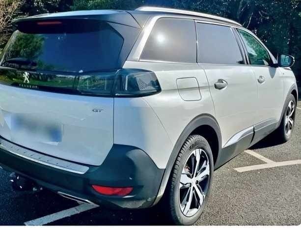 Branco Usado 2023 Peugeot 5008 Monovolume | € 25.900 (Super Preço) - Imagem 1/4