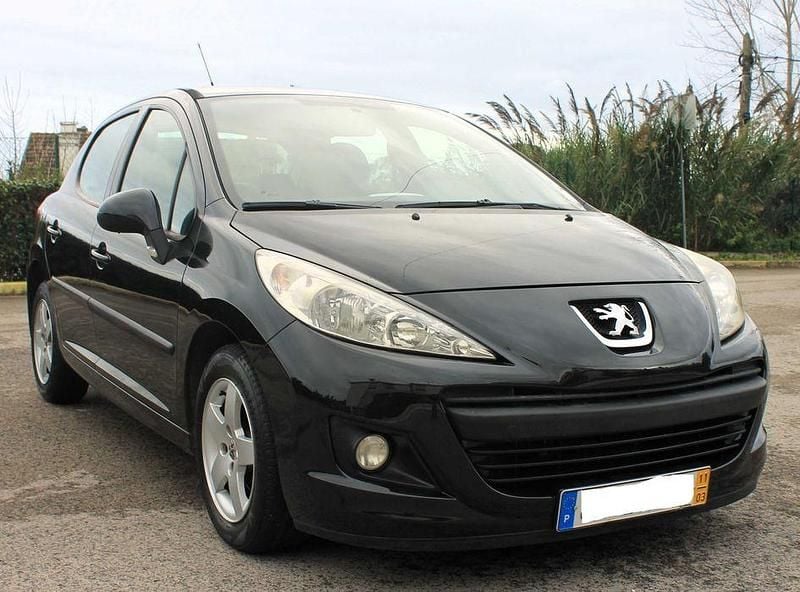 Usado 2011 Peugeot 207 Sedan | € 3.900 (Bom preço) - Imagem 1/4