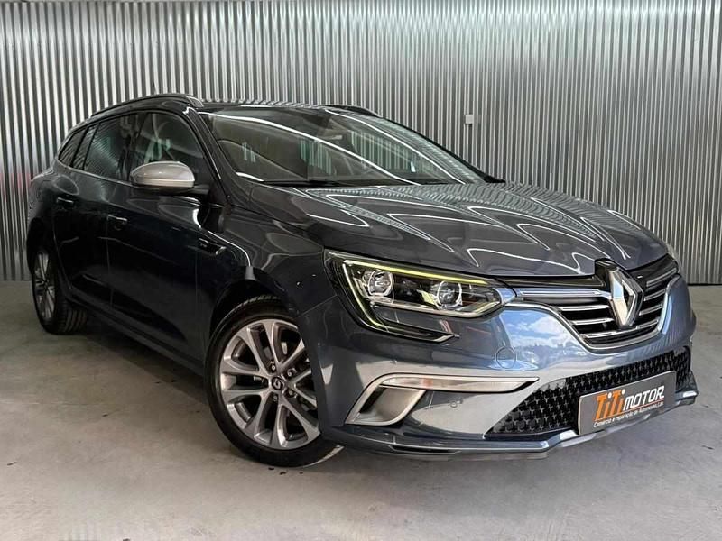 Cinzento Usado 2017 Renault Mégane GrandTour Carrinha | € 13.950 (Preço justo) - Imagem 1/4