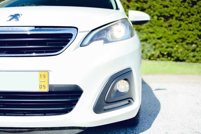 Usado Peugeot 108 72 HP (52 kW) 2019 Branco Citadino