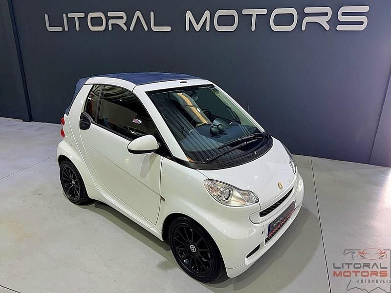 Usado Smart ForTwo Cabrio Passion 54 HP (39 kW) 2012 Branco Cabrios