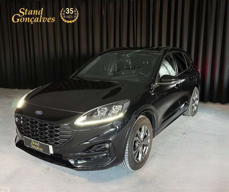 Preto Usado 2021 Ford Kuga ST-Line X SUV | € 20.990 (Preço justo) - Imagem 1/4