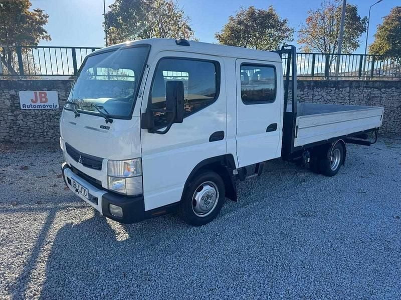 Branco Usado 2018 Mitsubishi Canter Sedan | € 21.950 (Super Preço) - Imagem 1/4