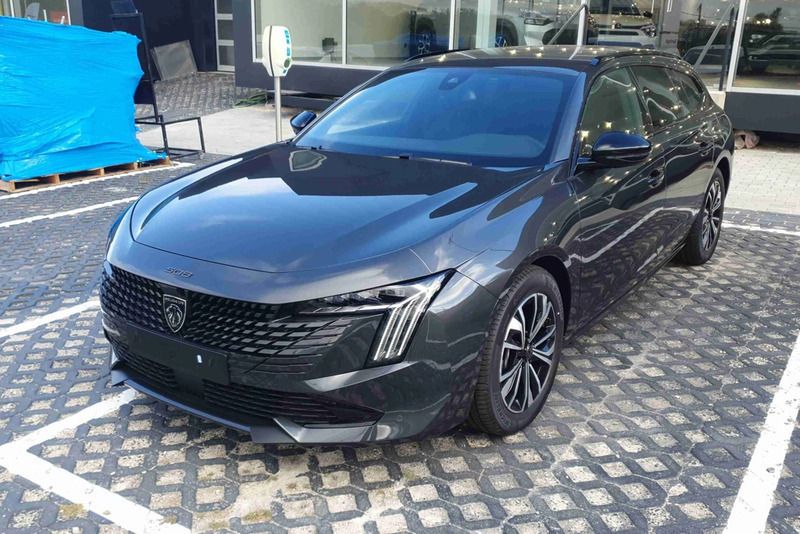 Cinzento Usado 2024 Peugeot 508 Allure Carrinha | € 47.500 - Imagem 1/4