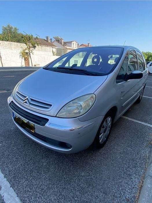 Usado 2008 Citroën Xsara Picasso Monovolume | € 3.190 - Imagem 1/4