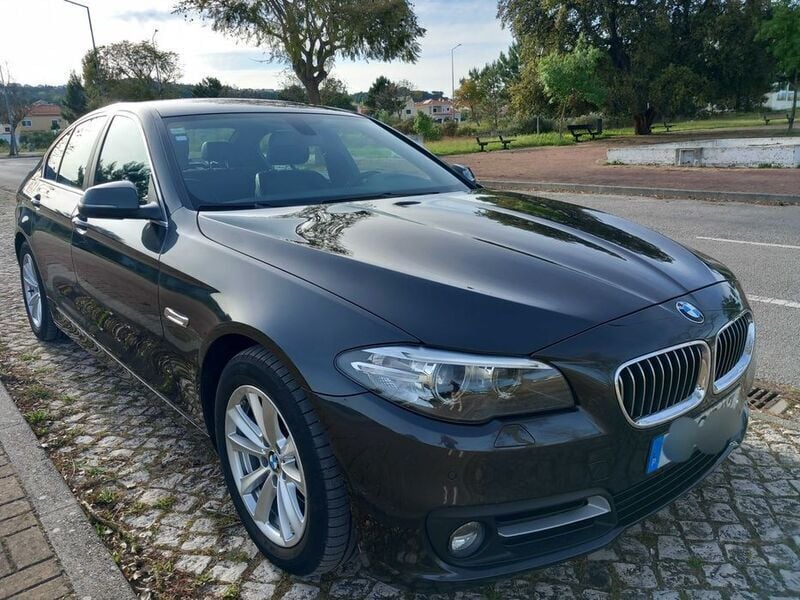 Usado 2014 BMW 520 Luxury Line Sedan | € 17.700 (Bom preço) - Imagem 1/4