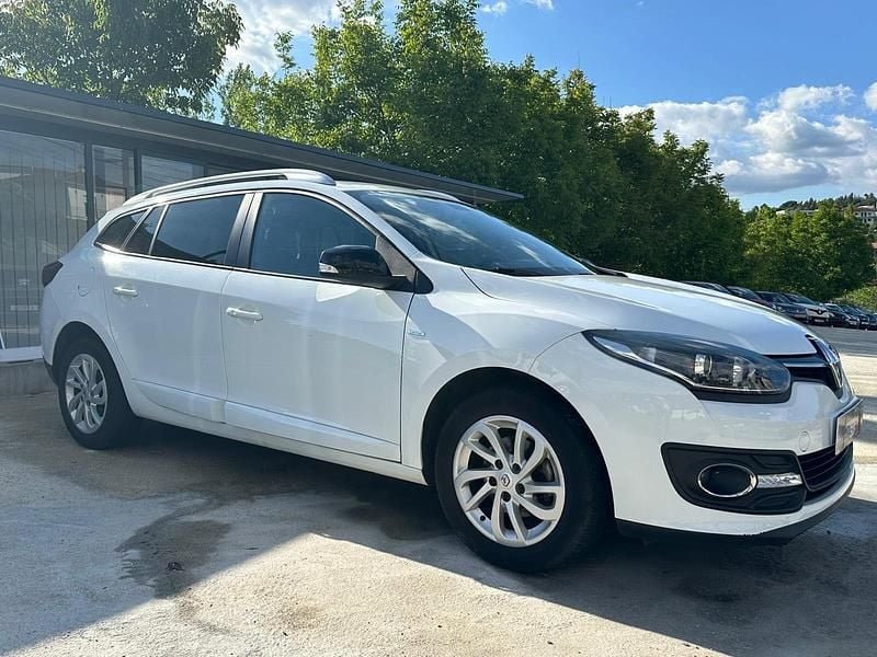 Usado Renault Mégane GrandTour 110 HP (80 kW) 2015 Branco Carrinha