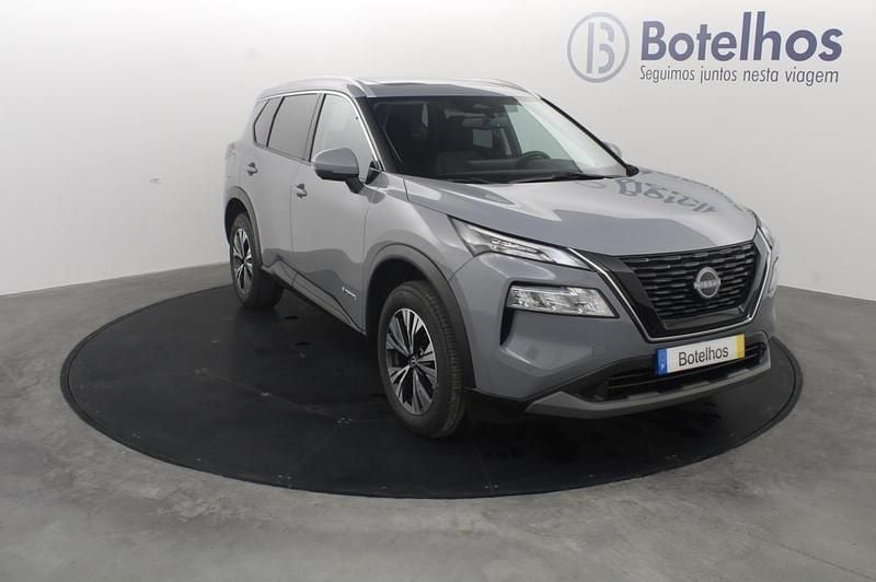 Cinza Novo 2025 Nissan X-Trail SUV | € 47.900 (Caro) - Imagem 1/4