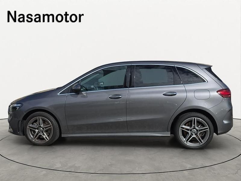 Usado Mercedes E250 218 HP (160 kW) 2024 Cinzento escuro Carrinha