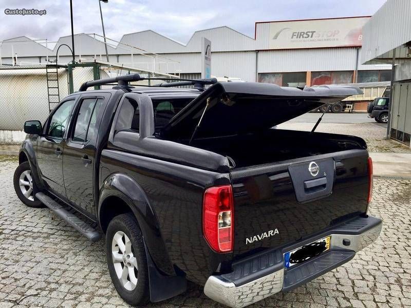 Nissan navara 2011