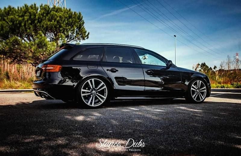 Usado Audi A4 190 HP (139 kW) 2016 Preto Carrinha
