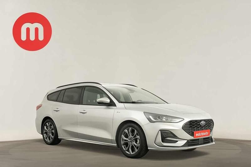 Cinzento Usado 2024 Ford Focus ST-Line Carrinha | € 21.699 (Preço justo) - Imagem 1/4