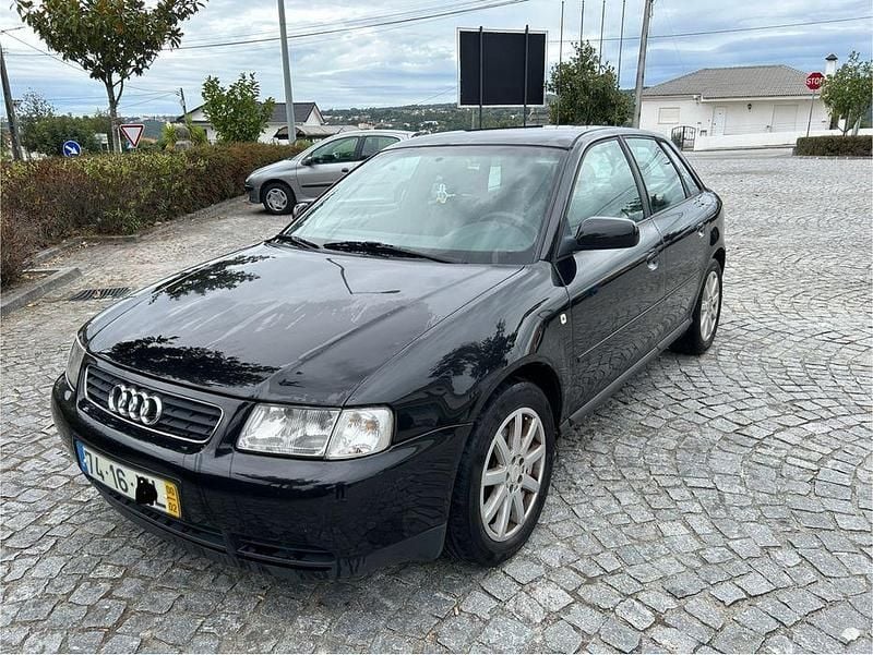 Usado 2000 Audi A3 Sedan | € 2.200 (Preço justo) - Imagem 1/4