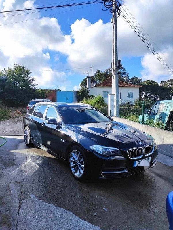 Preto Usado 2015 BMW 518 | € 13.500 - Imagem 1/4