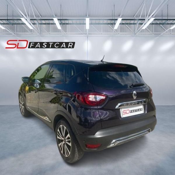 Usado Renault Captur 90 HP (66 kW) 2018 Outra SUV