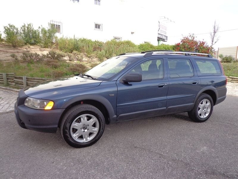 Volvo v70 cross country
