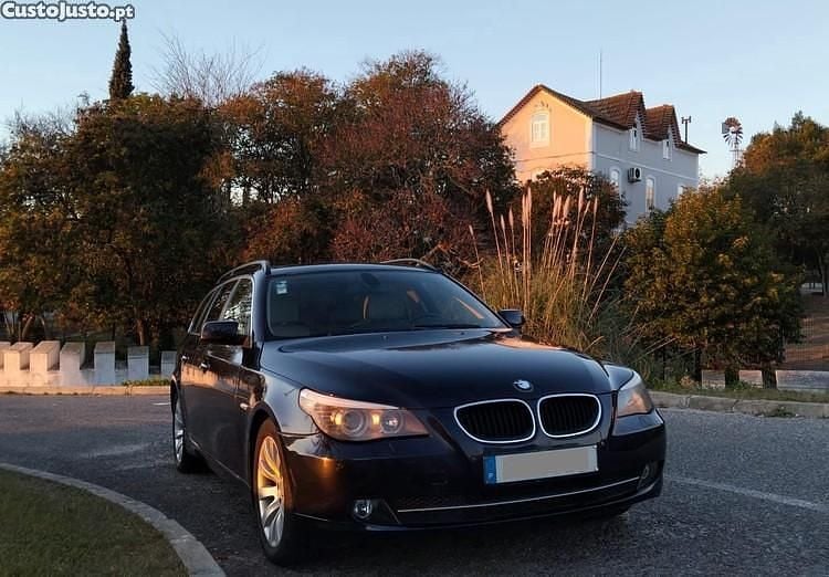 Azul Usado 2007 BMW 520 Carrinha | € 8.990 (Preço justo) - Imagem 1/1