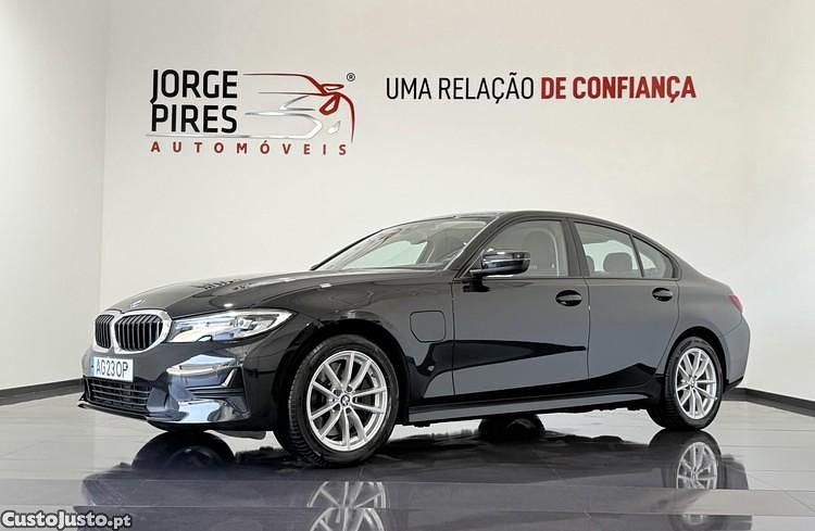 Preto Usado 2021 BMW 330e Sedan | € 28.990 (Super Preço) - Imagem 1/1